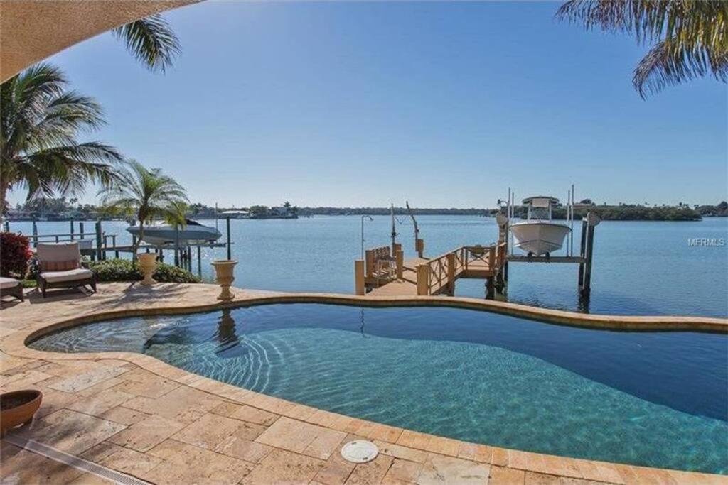 Large Mediterranean Oasis - Water Views & Pool Clearwater Beach Kültér fotó
