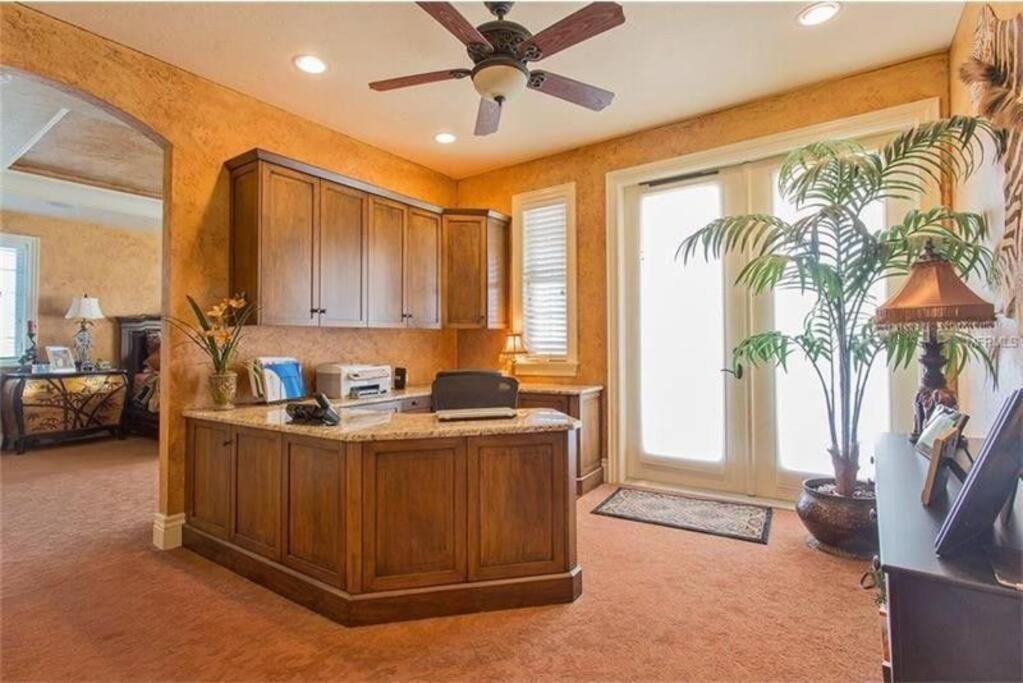 Large Mediterranean Oasis - Water Views & Pool Clearwater Beach Kültér fotó